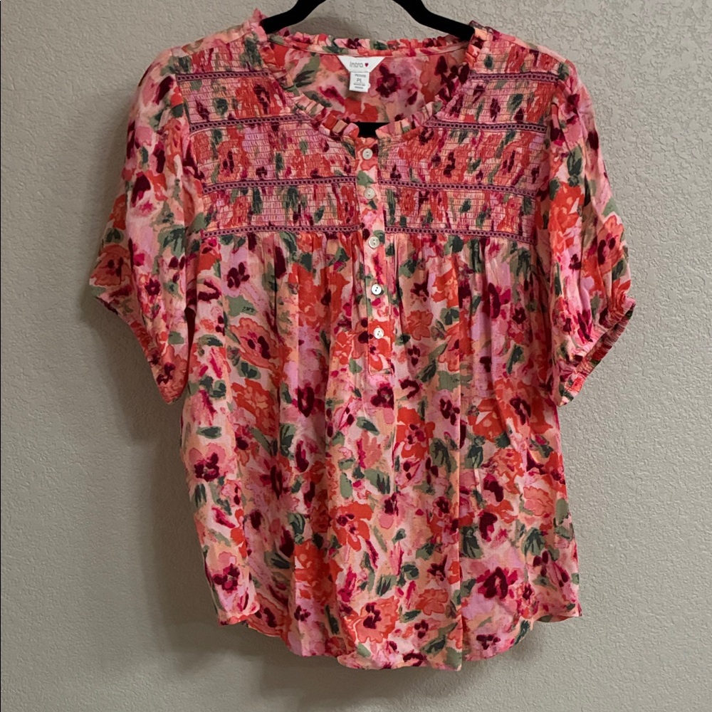 Intro. Pink and Red Floral Blouse